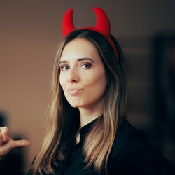 Narcissist woman